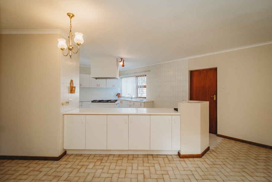 5 Bedroom Property for Sale in Camphersdrift Western Cape